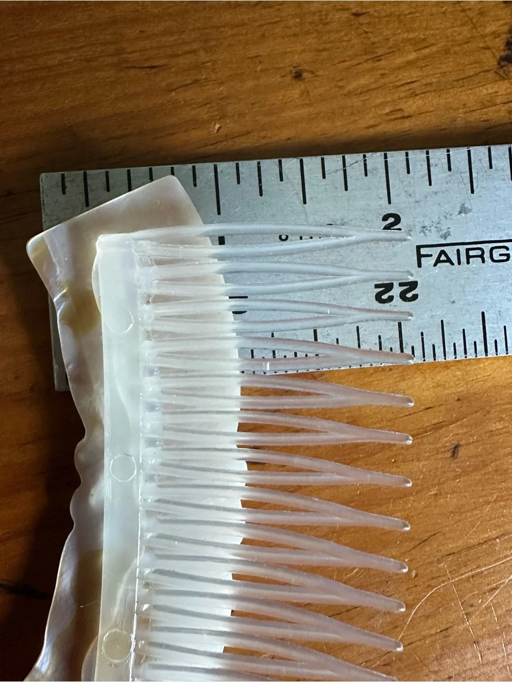 Carved Bow Hair Comb MOP